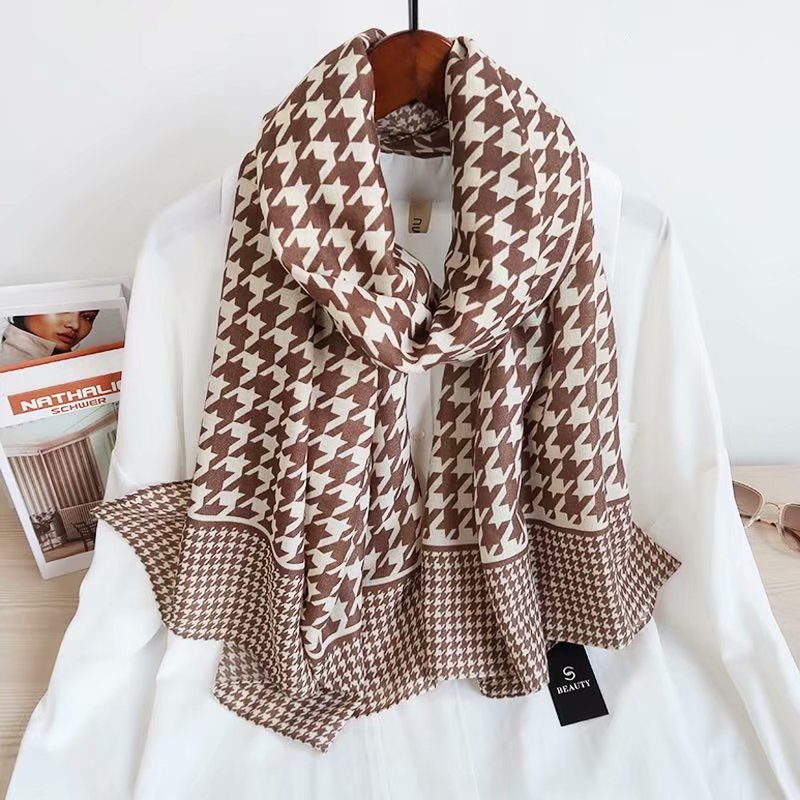 Cotton And Linen Scarf Thin And Silky Shawl Travel Sun-proof Beach Towel For Women