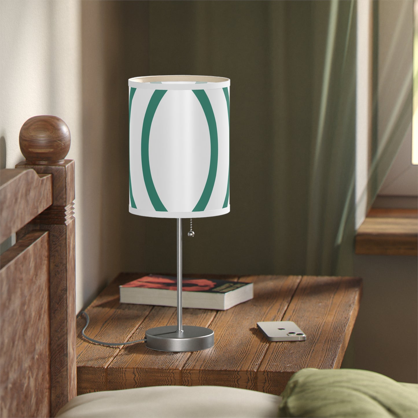 Chic Table Lamp
